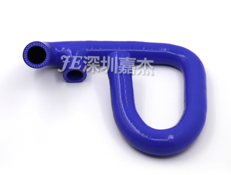 汽車真空硅膠管 汽車真空硅膠管