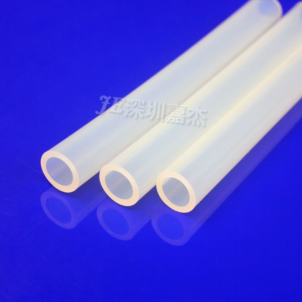 硅膠管作用在皂液器上有哪些特點？